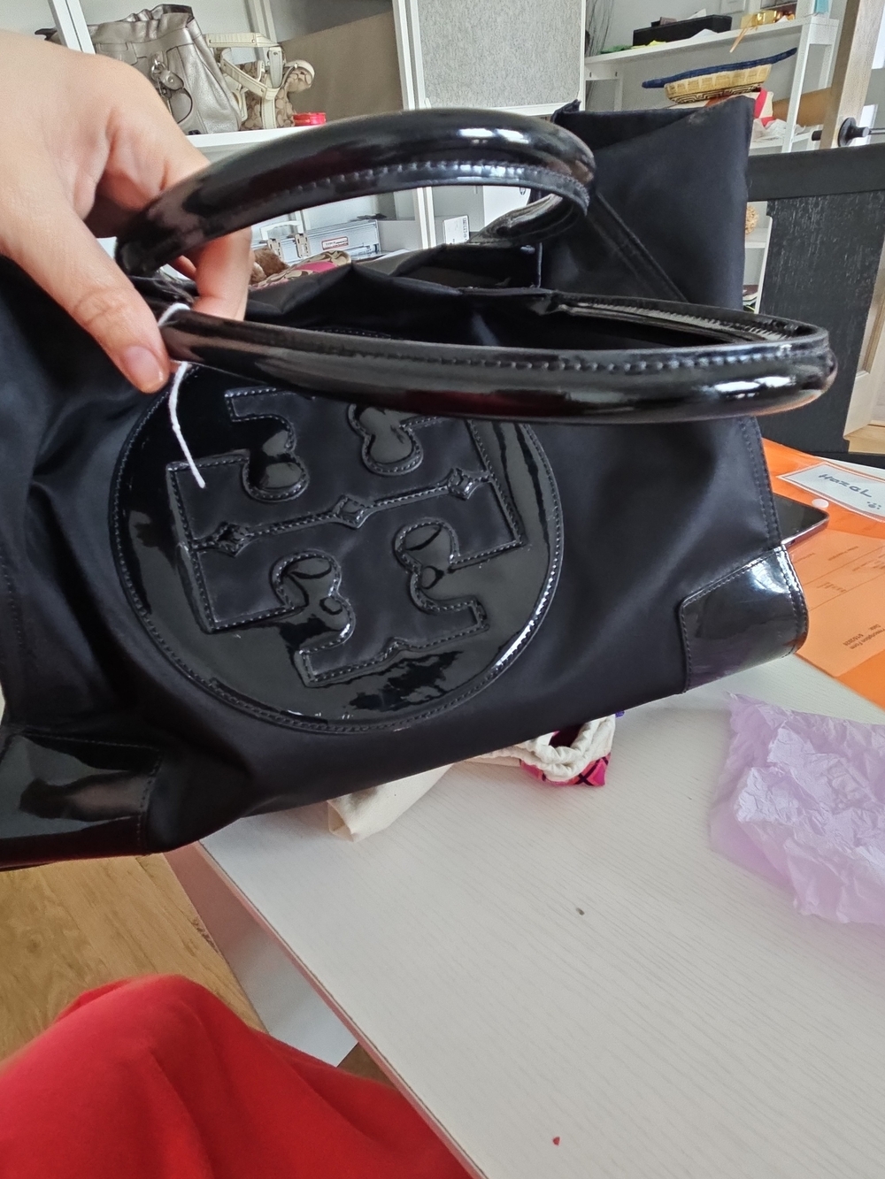 Tory Burch Black Logo Tote Bag - Picture 3 of 6